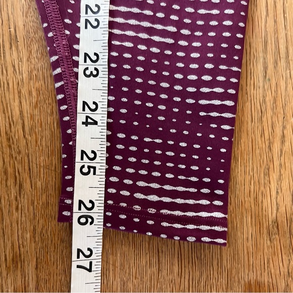 Hoka Performance Tight/Legging Size Small - Picture 9 of 9